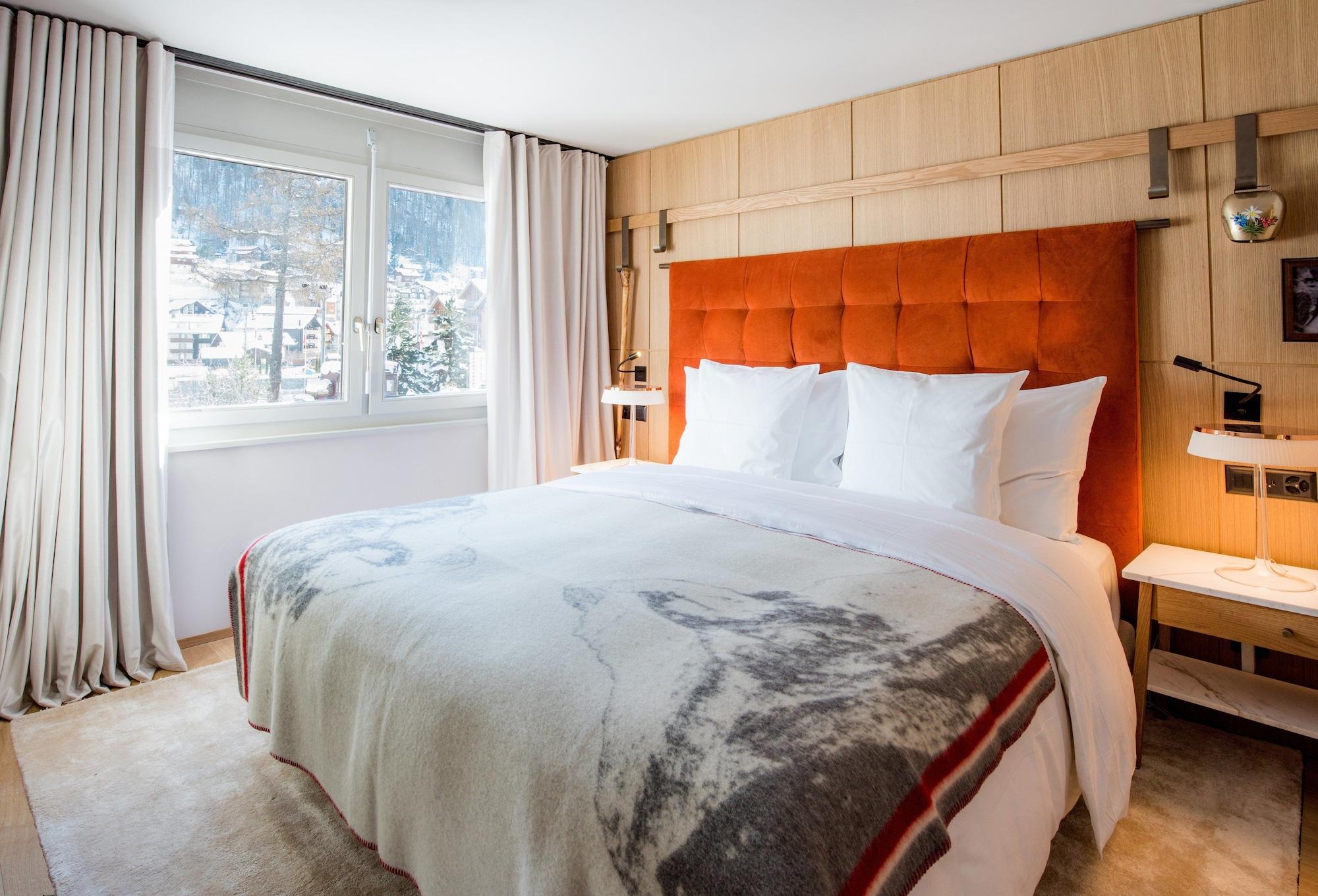 Schweizerhof Zermatt - A Small Luxury Hotel Bagian luar foto