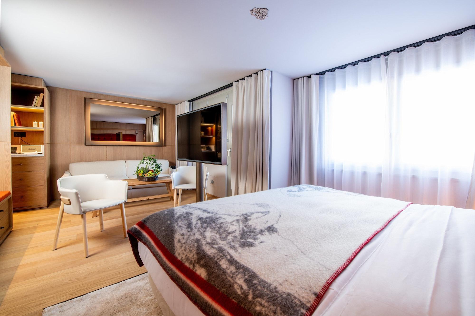 Schweizerhof Zermatt - A Small Luxury Hotel Bagian luar foto